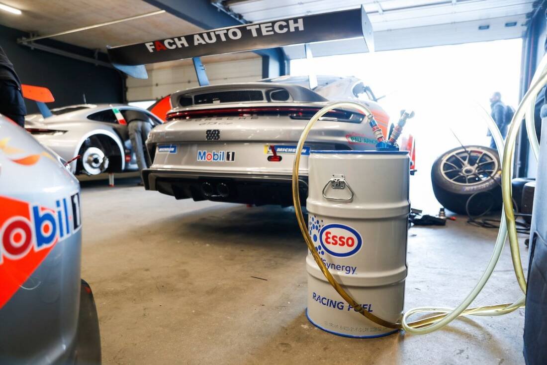 ExxonMobil ve Porsche’den Çevreci Yakıt İçin Yeni İş Birliği! - Auto ...