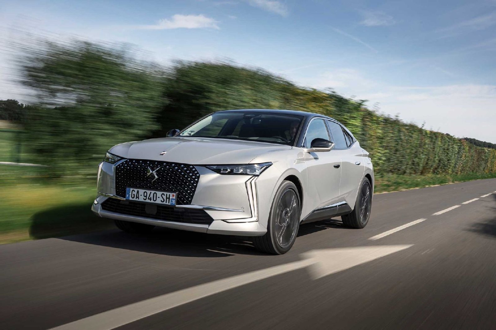 PREMİUM YOLCULUK SUNAN DS 4! EYLÜL AYINDA TÜRKİYE'DE!