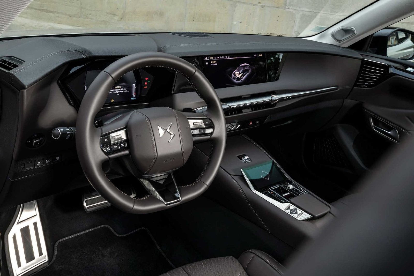 PREMİUM YOLCULUK SUNAN DS 4! EYLÜL AYINDA TÜRKİYE'DE!