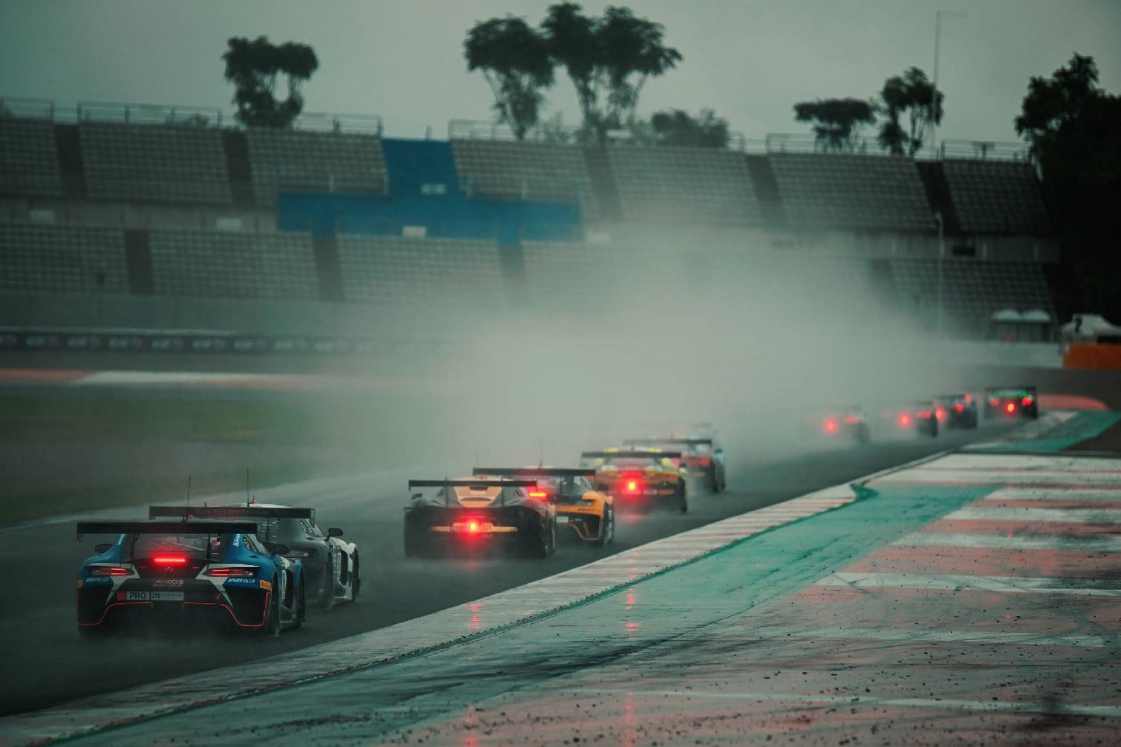 Mercedes-AMG Motorsport celebrates early GT World Challenge Europe drivers’ title win