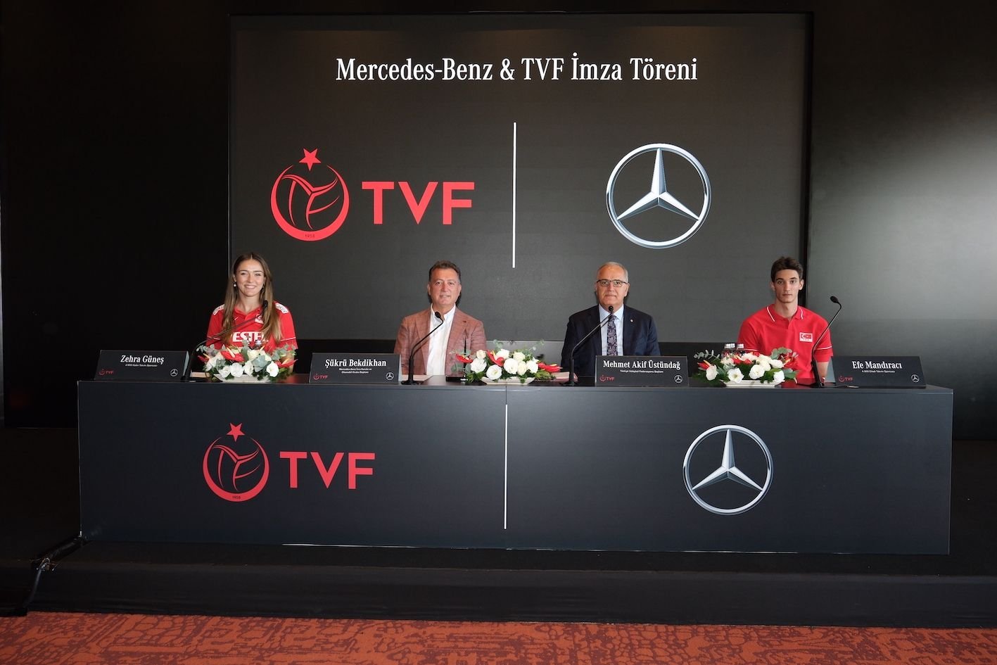 Voleybol Milli Takımlar Ana Sponsoru Mercedes-Benz Oldu!