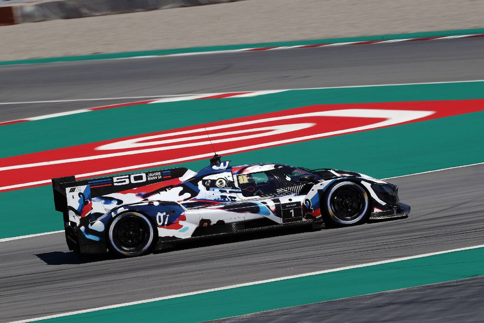 BMW M Hybrid V8 enters next phase of testing in the USA in September!