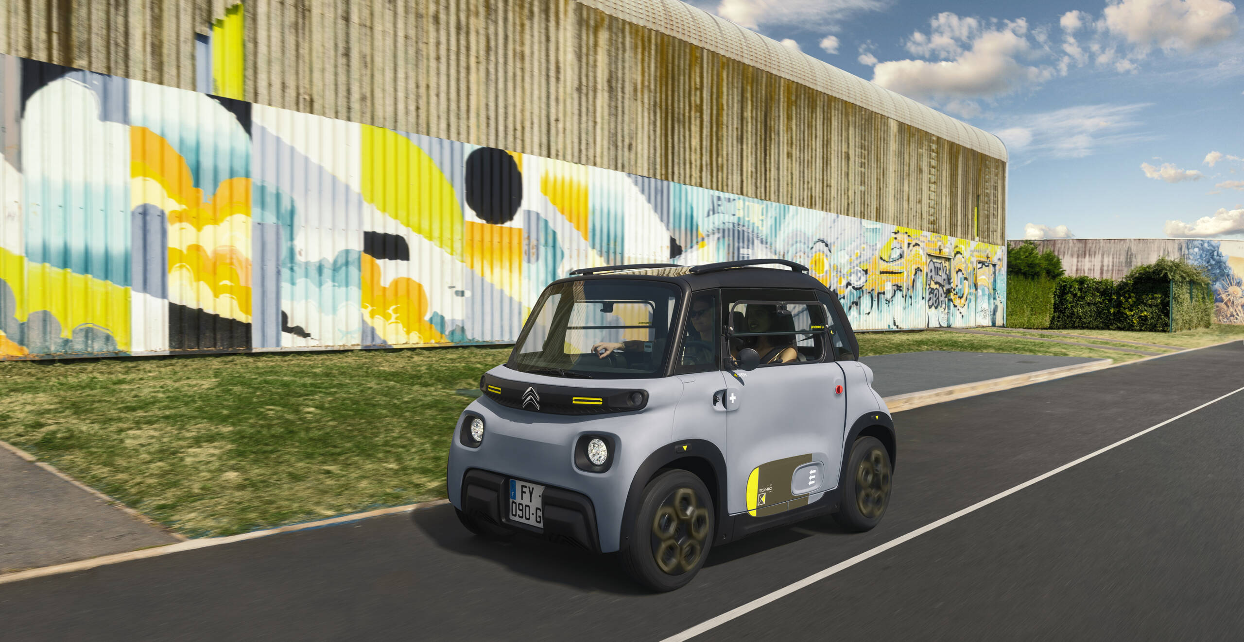 CITROËN MY AMI TONIC: ACID-INSPIRED COLOUR, ENERGISING NEW VERSION OF AMI