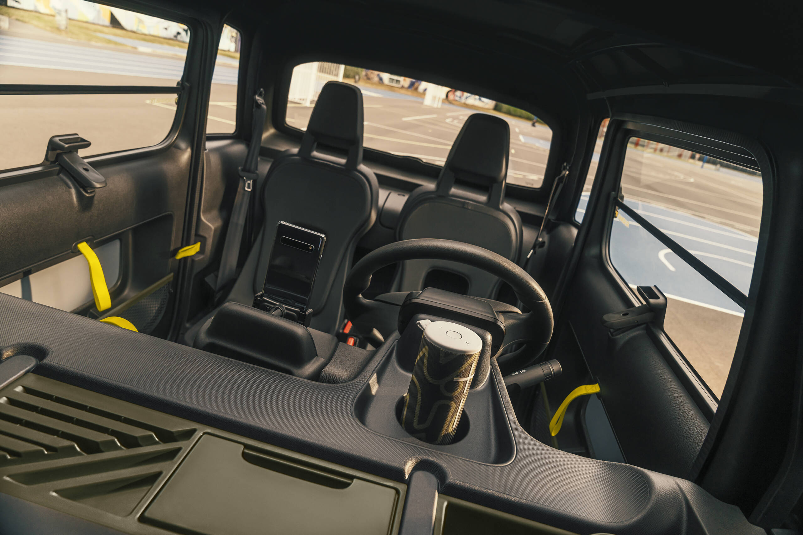 CITROËN MY AMI TONIC: ACID-INSPIRED COLOUR, ENERGISING NEW VERSION OF AMI