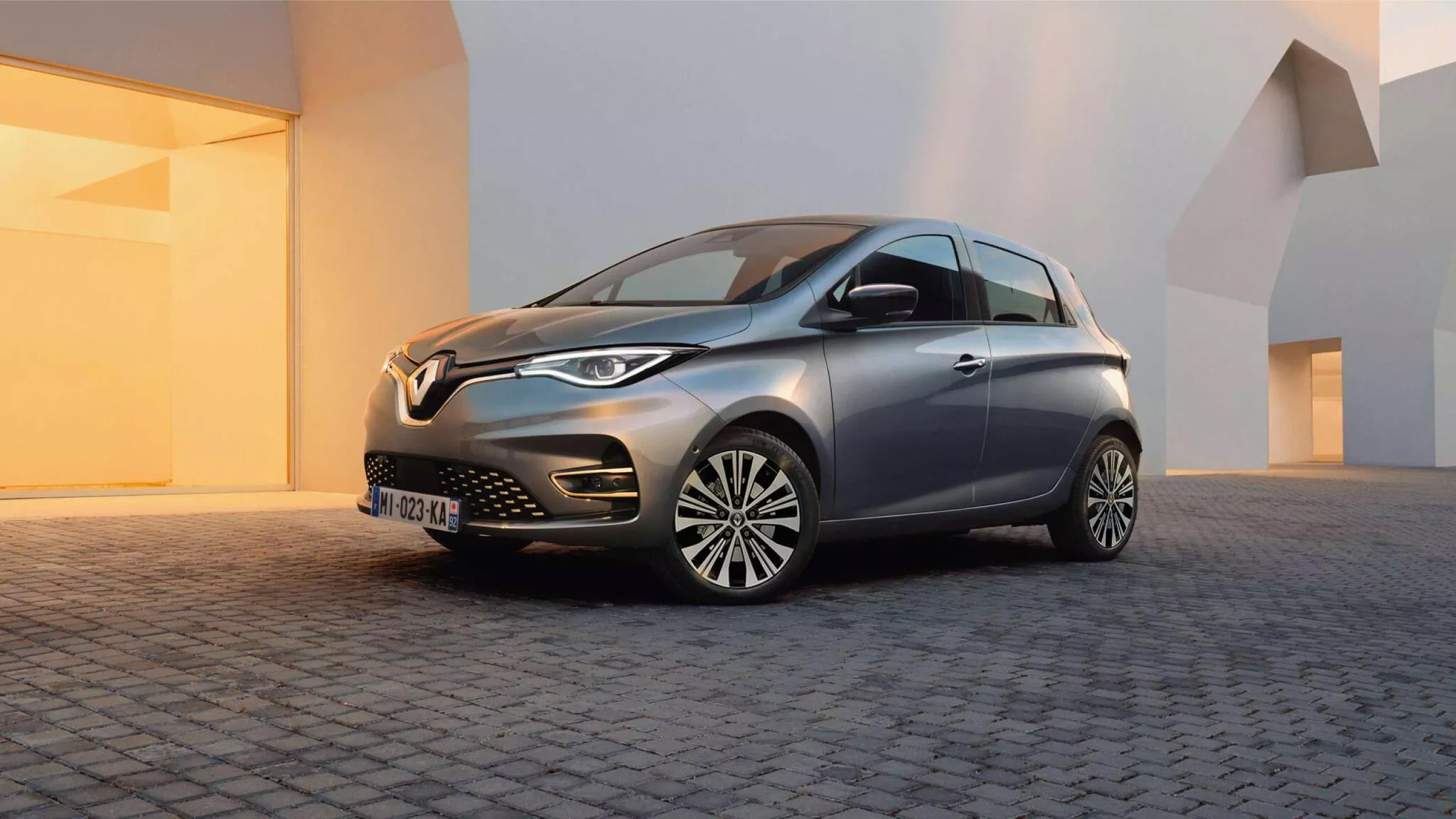 RENAULT ZOE