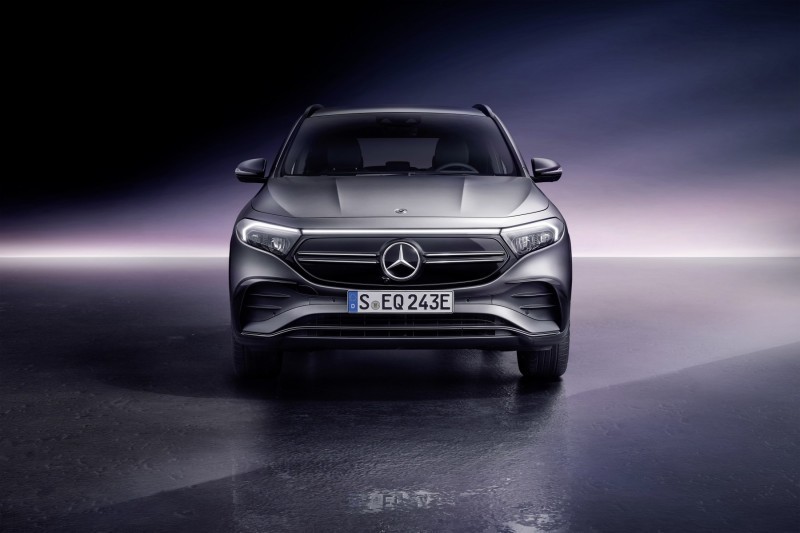 Mercedes-Benz, müşterilerine yepyeni bir satış deneyimi sunmaya hazırlanıyor!