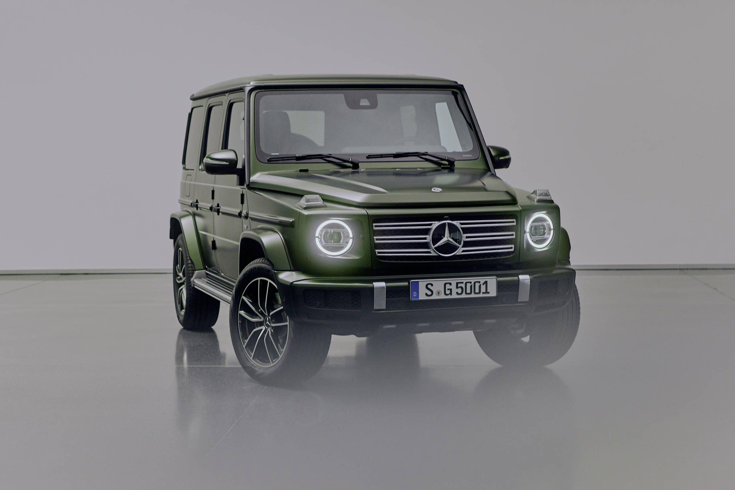 the Mercedes-Benz G 500