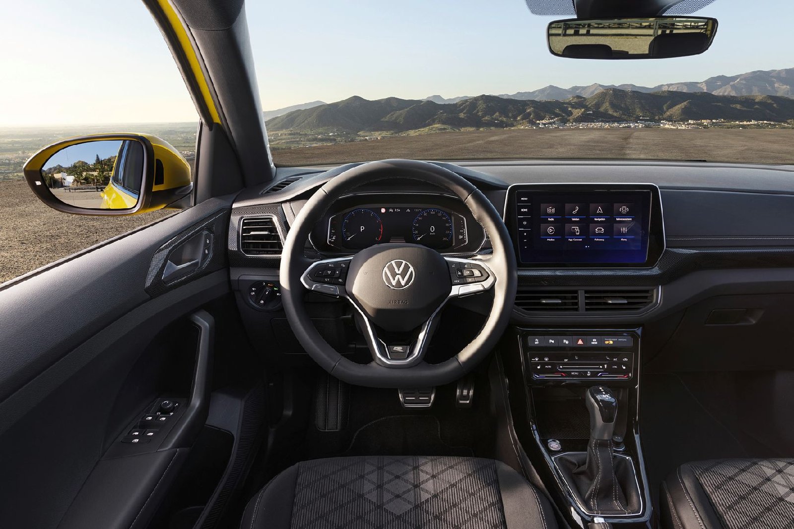 The new Volkswagen T-Cross