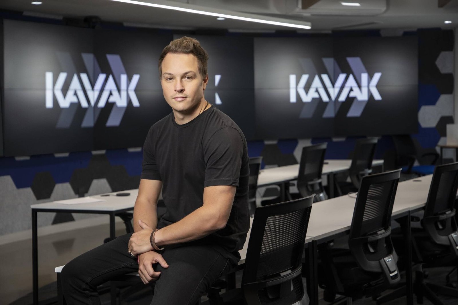 Kavak CEO Carlos Garcia Ottai
