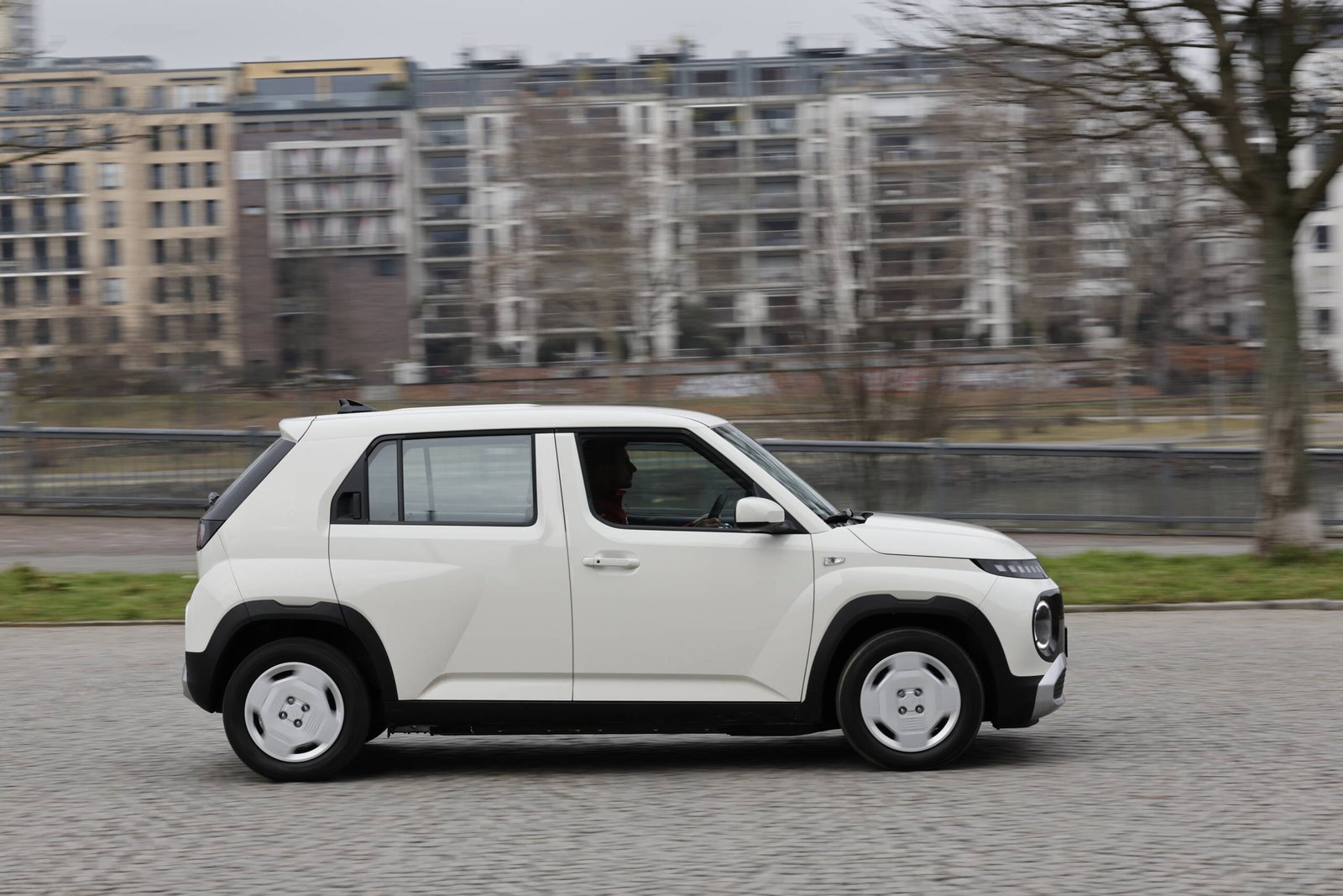 Hyundai_INSTER_Dynamic